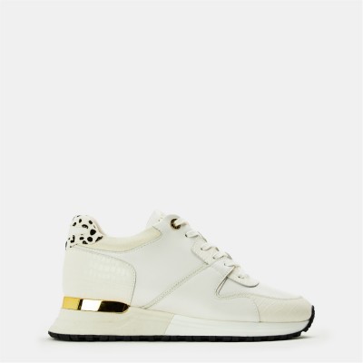 mallet,almorah,sneakers,white,gold