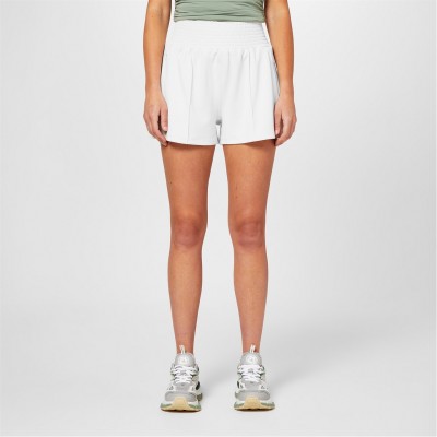 поларени,къси,панталони,дамски,къси,панталони,sweaty,betty,women's,cloud,fleece,jogger,shorts,lily,white