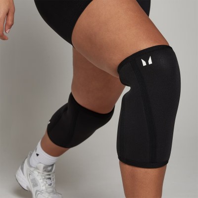 myprotein,knee,sleeve,00,black