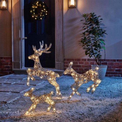 the,spirit,of,christmas,outdoor,3,piece,reindeer,family,warm,white
