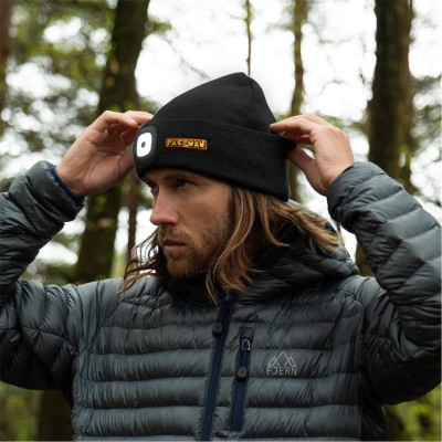 подаръци,и,играчки,аксесоари,на,разпродажба,pac,man,led,beanie,hat,99,black