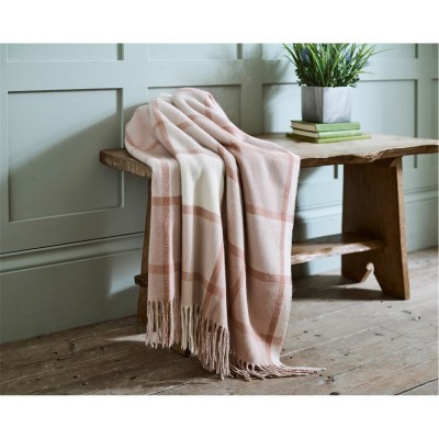 аксесоари,на,разпродажба,the,lyndon,company,hemlsey,throw,99,blush