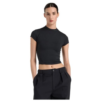 спортни,сутиени,new,balance,nb,define,fitted,t,shirt,top,black