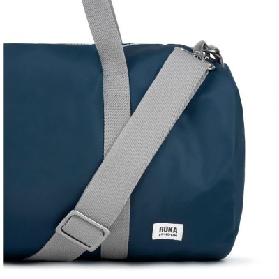сак,сакове,roka,london,city,recycled,nylon,duffle,bag,midnight,(blue)