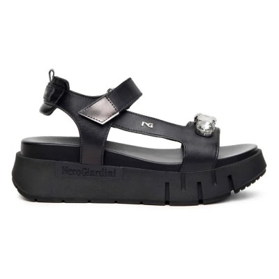 сандали,на,платформа,дамски,сандали,и,чехли,nero,giardini,e410707d,wedge,sandals,black,(black)