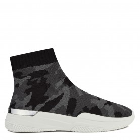 маратонки,за,училище,mallet,sock,runner,sneakers,black,camo