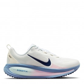Дамски маратонки Nike Vomero 18 Road Running Shoes Womens - White/Blue дамски,маратонки,туристически,обувки,дамски,обувки,за,тренировка,дамски,обувки,за,тренировка,лека,атлетика,маратонки,за,бягане,дамски,маратонки,за,бягане,м
