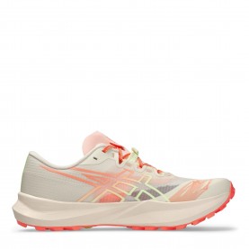 Дамски маратонки Asics Womens Fuji Lite 7 Trail Running Shoes - Rose Dust/Coral дамски,маратонки,маратонки,за,бягане,лека,атлетика,asics,women,s,fuji,lite,7,trail,running,shoes,rose,dust,coral