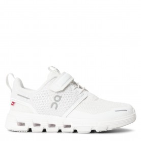 Детски обувки On Childrens Cloud Play Shoes - White/White детски,обувки,бягане,маратонки,за,бягане,лека,атлетика,on,childrens,cloud,play,shoes,white,white