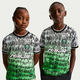 Тениска Nike Kids Nigeria Pre-Match T-Shirt 2026 - Black/White тениска,футболни,фланелки,детски,тениски,футбол,nike,kids,nigeria,pre,match,t,shirt,2026,black,white