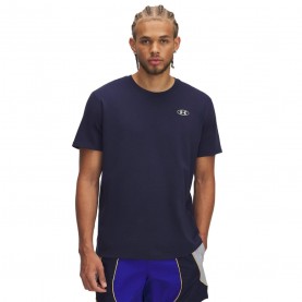Тениска Under Armour Heavyweight Left Chest Patch T-Shirt - Blue тениска,мъжки,блузи,с,яка,мъжки,тениски,мъжки,потници,under,armour,heavyweight,left,chest,patch,t,shirt,blue