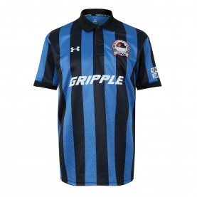 Футболна фланелка Under Armour Royal Oak FC 26/27 Home Shirt Adults - Blue/Black футболна,фланелка,футболни,фланелки,английската,висша,лига,мъжки,потници,мъжки,блузи,с,яка,футбол,under,armour,royal,oak,fc,26,27,home,shirt,adults,blue,bl