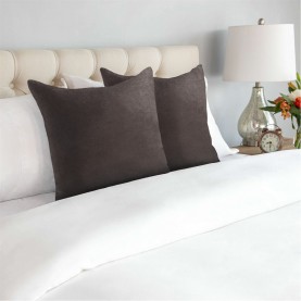 подаръци,и,играчки,alan,symonds,pair,of,velvet,chenille,cushions,chocolate