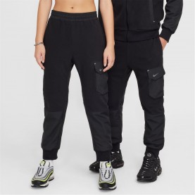 Панталони Nike Utility Pants Jn54 - Black/Black панталони,разпродажба,nike,детски,анцузи,детски,3/4,панталони,детски,облекла,nike,utility,pants,jn54,black,black