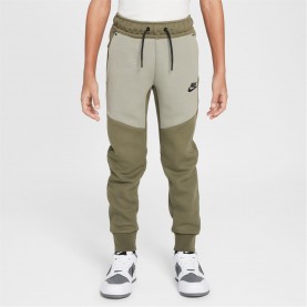 Детски панталони Nike Sportswear Tech Fleece Big Kids' Pants - Medium Olive детски,панталони,разпродажба,nike,детски,анцузи,детски,3/4,панталони,nike,sportswear,tech,fleece,big,kids',pants,medium,olive