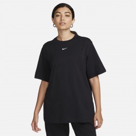 Дамска тениска Nike Oversized Logo T-Shirt Womens - Black/White дамска,тениска,дамски,летен,каталог,дамски,летни,рокли,дамски,тениски,дамски,топове,nike,oversized,logo,t,shirt,womens,black,white