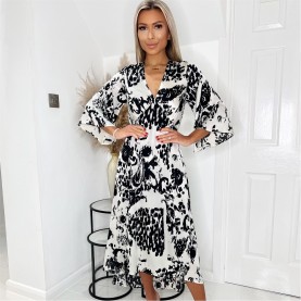 рокля,дамски,поли,и,рокли,ax,paris,black,and,cream,printed,v,neck,bell,sleeve,midi,dress,black,cream