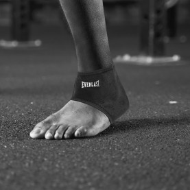 Everlast Neoprene Ankle Support - Black всички,фитнес,аксесоари,everlast,neoprene,ankle,support,black