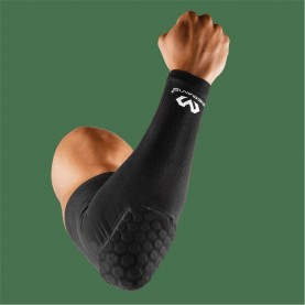 McDavid Elite Hex Shooter Arm Sleeve / Single - Black спорт,в,училище,всички,фитнес,аксесоари,аксесоари,за,бягане,mcdavid,elite,hex,shooter,arm,sleeve,single,black
