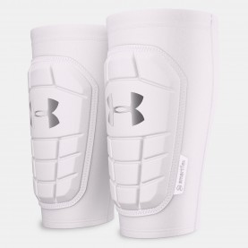 Футболни кори Under Armour UA CHALLENGER PRO SLEEVED SHIN GUARD - White футболни,кори,футболни,кори,футбол,under,armour,ua,challenger,pro,sleeved,shin,guard,white