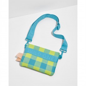 за,домашни,любимци,аксесоари,на,разпродажба,wild,one,treat,pouch,99,hudson,blue