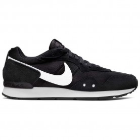Маратонки Nike Venture Runner trainers - Black (Black / White) маратонки,мъжки,маратонки,дамски,маратонки,nike,venture,runner,trainers,black,(black,white)