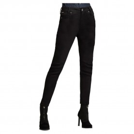 Детски дънки G-Star D-Staq-R Mid Boy Slim jeans - Black (Pitch Black) детски,дънки,дамски,панталони,g,star,d,staq,r,mid,boy,slim,jeans,black,(pitch,black)