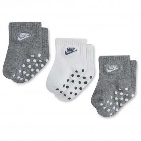 Чорапи Nike Core Futura Gripper socks 3 pairs - Multicolor (Dk Grey Heather) чорапи,мъжки,чорапи,дамски,чорапи,nike,core,futura,gripper,socks,3,pairs,multicolor,(dk,grey,heather)