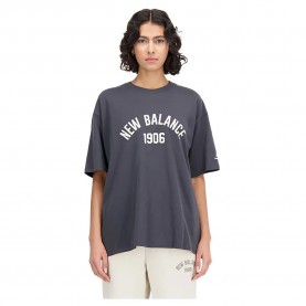 тениска,дамски,тениски,new,balance,essentials,varsity,oversized,short,sleeve,t,shirt,brown,(blacktop)