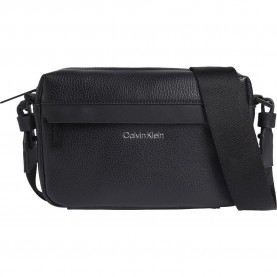 чанти,за,през,рамо,calvin,klein,must,camera,crossbody,black,(ck,black,pebble)
