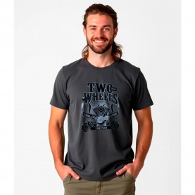 Тениска Kruskis Two Wheels short sleeve T-shirt - Grey (Dark Grey) тениска,мъжки,тениски,kruskis,two,wheels,short,sleeve,t,shirt,grey,(dark,grey)