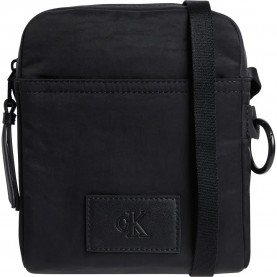 чанти,за,през,рамо,calvin,klein,jeans,metro,ny,crossbody,black,(na,black)