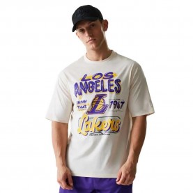 Тениска New era NBA Graphic Oversized Los Angeles Lakers short sleeve T-shirt - Beige (Light Beige) тениска,мъжки,тениски,new,era,nba,graphic,oversized,los,angeles,lakers,short,sleeve,t,shirt,beige,(light,beige)
