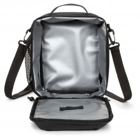 чанта,раници,eastpak,the,lunch,one,3l,lunch,bag,black