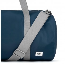 сак,сакове,roka,london,city,recycled,nylon,duffle,bag,midnight,(blue)