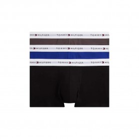 Боксерки Tommy hilfiger Signature Essential UM0UM02761 boxers 3 units - Multicolor (Black / Dark Ash / Wedgewood Blue) боксерки,мъжко,бельо,tommy,hilfiger,signature,essential,um0um02761,boxers,3,units,multicolor,(black,dark,ash,wedgewood,blue)
