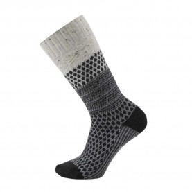 Чорапи Smartwool Everyday Cozy Popcorn Cable crew socks - Grey (Natural Donegal) чорапи,дамски,чорапи,smartwool,everyday,cozy,popcorn,cable,crew,socks,grey,(natural,donegal)