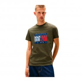 Тениска Tommy hilfiger DM0DM21977 short sleeve T-shirt - Green (Green) тениска,мъжки,тениски,tommy,hilfiger,dm0dm21977,short,sleeve,t,shirt,green,(green)