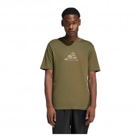 Тениска Adidas Camo Explorer Graphic short sleeve T-shirt - Green (Olive Strata) тениска,мъжки,тениски,дамски,тениски,adidas,camo,explorer,graphic,short,sleeve,t,shirt,green,(olive,strata)