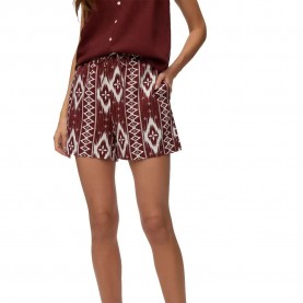 Къси панталони Vero moda Mymilo Paperbag high waist shorts - Red (Andorra / AOP Bella) къси,панталони,мъжки,панталони,дамски,панталони,vero,moda,mymilo,paperbag,high,waist,shorts,red,(andorra,aop,bella)