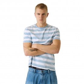 Тениска Guess jeans M6GIZ5KF531 short sleeve T-shirt - Blue (Indigo White Stripes) тениска,мъжки,тениски,дамски,тениски,guess,jeans,m6giz5kf531,short,sleeve,t,shirt,blue,(indigo,white,stripes)