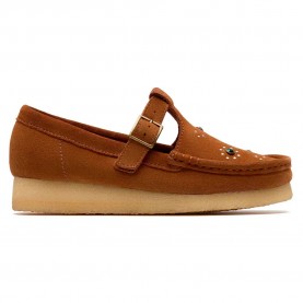Обувки Clarks shoes Wallabee T Bar shoes - Brown (Brown / Orange) обувки,дамски,обувки,clarks,shoes,wallabee,t,bar,shoes,brown,(brown,orange)