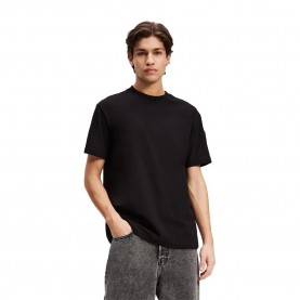 Тениска Karl lagerfeld A3M17003 Regular Rubber Patch short sleeve T-shirt - Black (Black) тениска,мъжки,тениски,дамски,тениски,karl,lagerfeld,a3m17003,regular,rubber,patch,short,sleeve,t,shirt,black,(black)