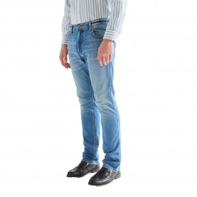 Дънки Wrangler 112377801 Greensboro Regular Fit jeans - Blue (Harbor Blue) дънки,мъжки,панталони,дамски,панталони,wrangler,112377801,greensboro,regular,fit,jeans,blue,(harbor,blue)