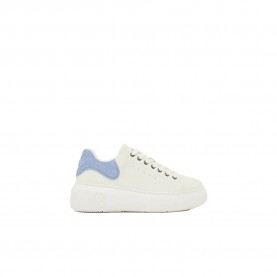Маратонки Armani exchange XW002149_AF19528 trainers - White (Off White / Glacial) маратонки,мъжки,маратонки,дамски,маратонки,armani,exchange,xw002149,af19528,trainers,white,(off,white,glacial)