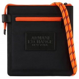 Чанта за през рамо Armani exchange XM002044_AF19932 messenger bag - Black (Black) чанта,за,през,рамо,всички,чанти,armani,exchange,xm002044,af19932,messenger,bag,black,(black)