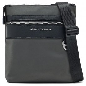 Чанта за през рамо Armani exchange XM002534_AF22538 messenger bag - Black (Chimera / Black) чанта,за,през,рамо,всички,чанти,armani,exchange,xm002534,af22538,messenger,bag,black,(chimera,black)