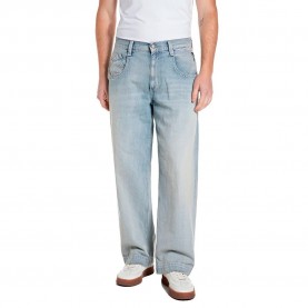 Дънки Replay M1011 .000.800 X06 jeans - Blue (Superlight Blue) дънки,мъжки,панталони,дамски,панталони,replay,m1011,.000.800,x06,jeans,blue,(superlight,blue)