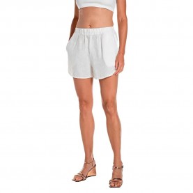 Къси панталони Replay W8135 .000.85574G shorts - White (Natural White) къси,панталони,мъжки,панталони,дамски,панталони,replay,w8135,.000.85574g,shorts,white,(natural,white)