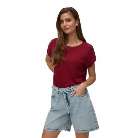 Тениска Vero moda Ava Plain short sleeve T-shirt - Red (Biking Red) тениска,мъжки,тениски,дамски,тениски,vero,moda,ava,plain,short,sleeve,t,shirt,red,(biking,red)